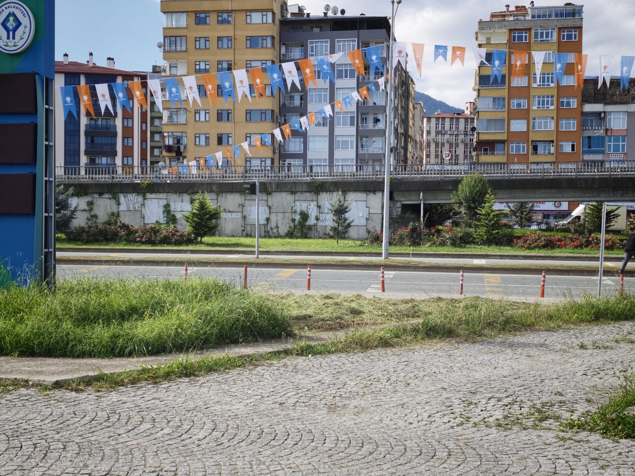 Cumhurbaşkanı’nın Ziyareti Öncesi Rize’de Dikkat Çeken Temizlik Mesaisi