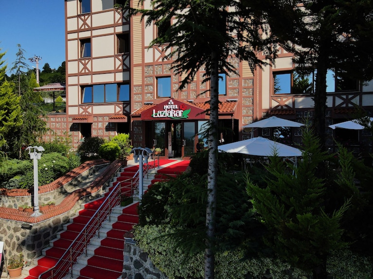 Lazlakar Otel